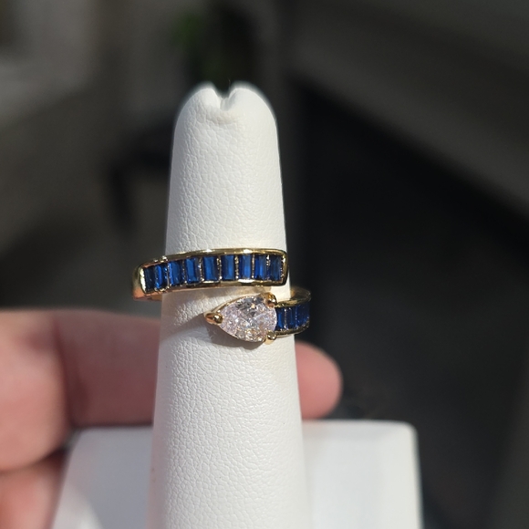 Jewelry - Elegant 14k Gold Filled Blue Women's Ring